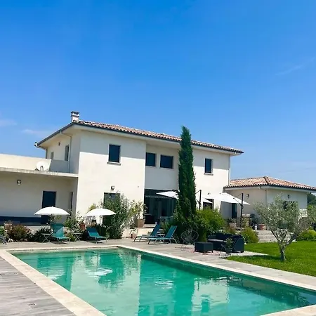 La Maison De Famille * アルル